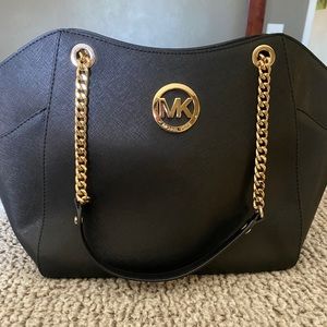 MK purse